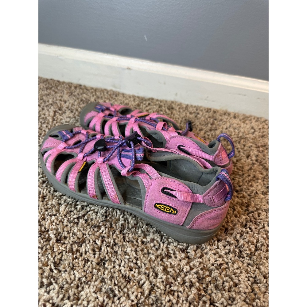 Keen Whisper Pink Purple Waterproof Hiking Water Sandals Womens Size 8.5